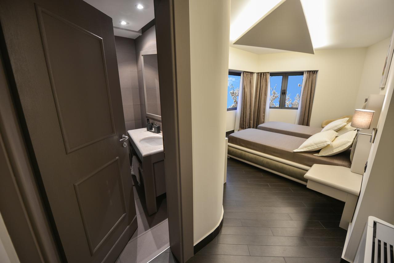Petit Hotel Elita Shkoder Exterior photo